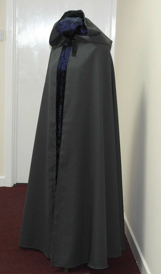 Adult Cloak Legoslas Frodo Pagan Halloween Lord Of The Rings LOTR Pirate Arwen 6 Adult Cloak Legoslas Frodo Pagan Halloween Lord Of The Rings LOTR Pirate Arwen - Image 4