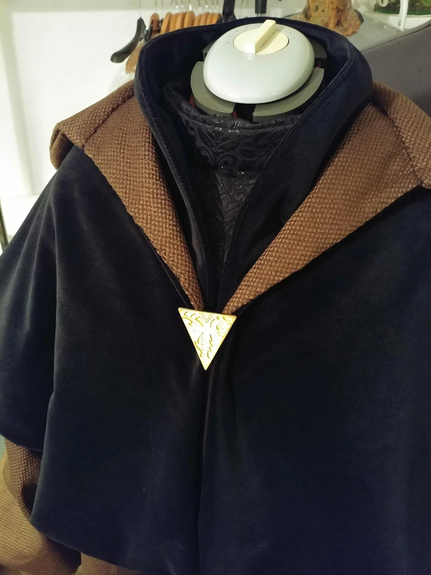 Emperor Palpatine Robe Replica Lord Sidious Coat MADE TO ORDER Darth Sidious 4 Emperor Palpatine Robe Replica Lord Sidious Coat MADE TO ORDER Darth Sidious - Image 2