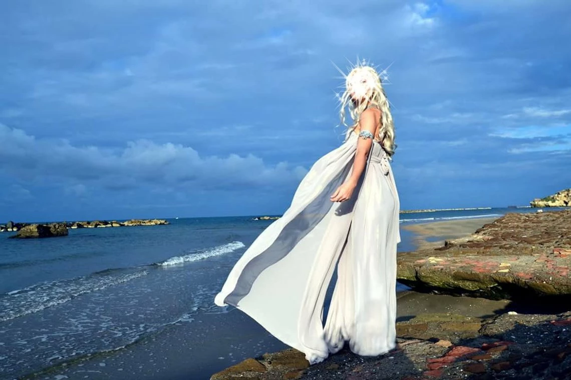 Game Of Thrones Daenerys Costume Cosplay Dress 4 Game Of Thrones Daenerys Costume Cosplay Dress - Image 2