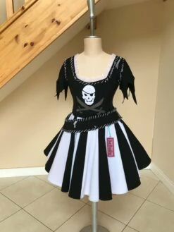 Pirate Inspired Dress Halloween Costume Pirate Cosplay 20 Pirate Inspired Dress Halloween Costume Pirate Cosplay -EpicCosplay Shop Halloweencostume 8 bd55959c 47c0 43b7 8e97 e052879b4e9c