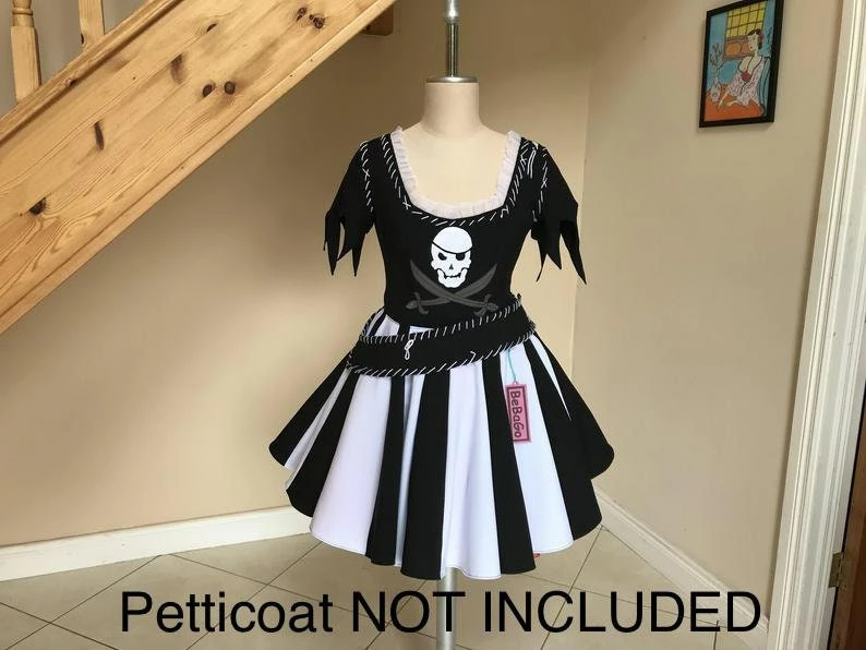 Pirate Inspired Dress Halloween Costume Pirate Cosplay 10 Pirate Inspired Dress Halloween Costume Pirate Cosplay - Image 8