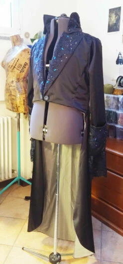 David Bowie Labyrinth Cosplay Men Costume Larp Renaissance Costume Set MADE TO ORDER Jareth The Goblin King Ball Blue Jacket 22 David Bowie Labyrinth Cosplay Men Costume Larp Renaissance Costume Set MADE TO ORDER Jareth The Goblin King Ball Blue Jacket -EpicCosplay Shop JarethTheGoblinKingballbluejacket 2