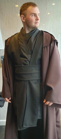 Worldwide Shipping All Sizes Available Custom Options And Various Colours Jedi Robe Set Star Wars Cosplayers -EpicCosplay Shop JediRobe 1 78314eb3 47d0 46c3 962d fb635be1b44c