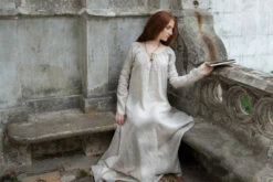 Linen Chemise Sansa Costume Medieval Renaissance Dress -EpicCosplay Shop Linen Chemise Sansa Costume Medieval Renaissance Dress 3