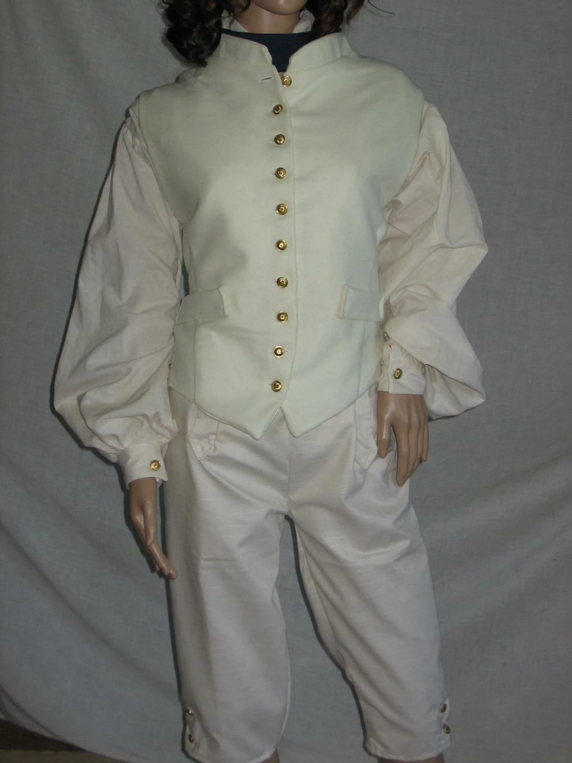 Master And Commander Uniform Russell Crowe Costume Coat, Vest, Shirt With Cravat, And Breeches 5 Master And Commander Uniform Russell Crowe Costume Coat, Vest, Shirt With Cravat, And Breeches - Image 3