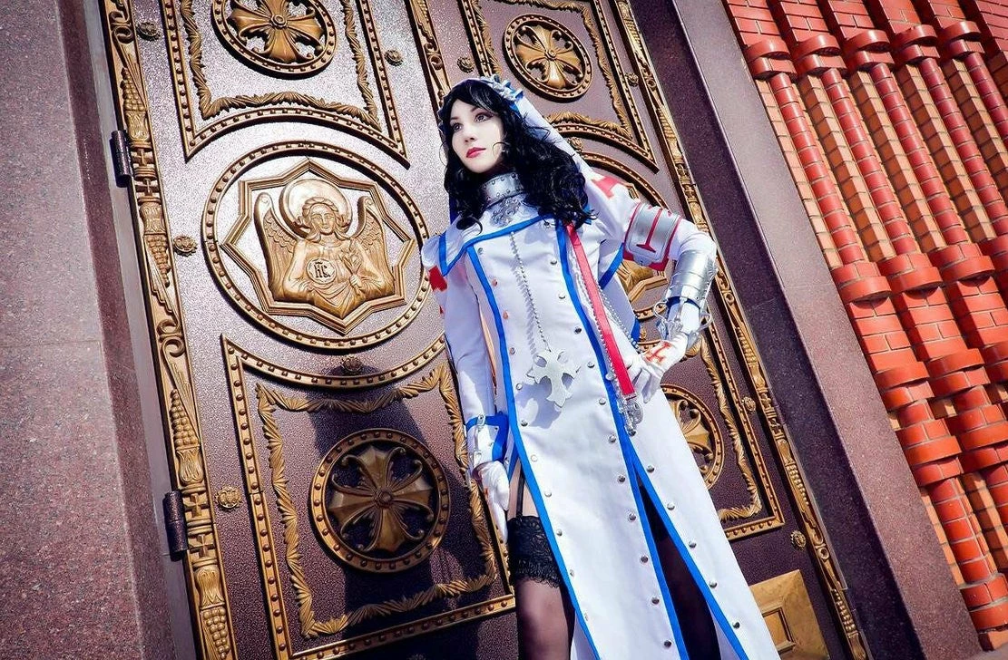 Mistress Noelle Bor Trinity Blood Thoress Art Costume - Image 2