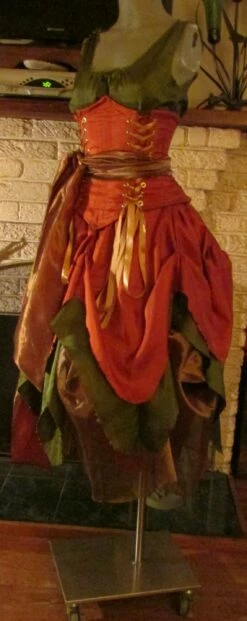 Renaissance Fairy Gown Dress Wench Womens Costume