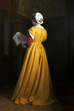 Traditional Central Europe Costume Medieval Dress